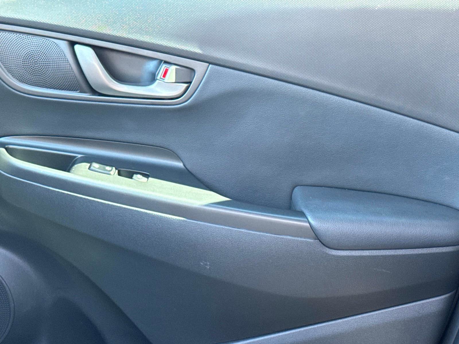 Used 2020 Hyundai Kona Ultimate image 20