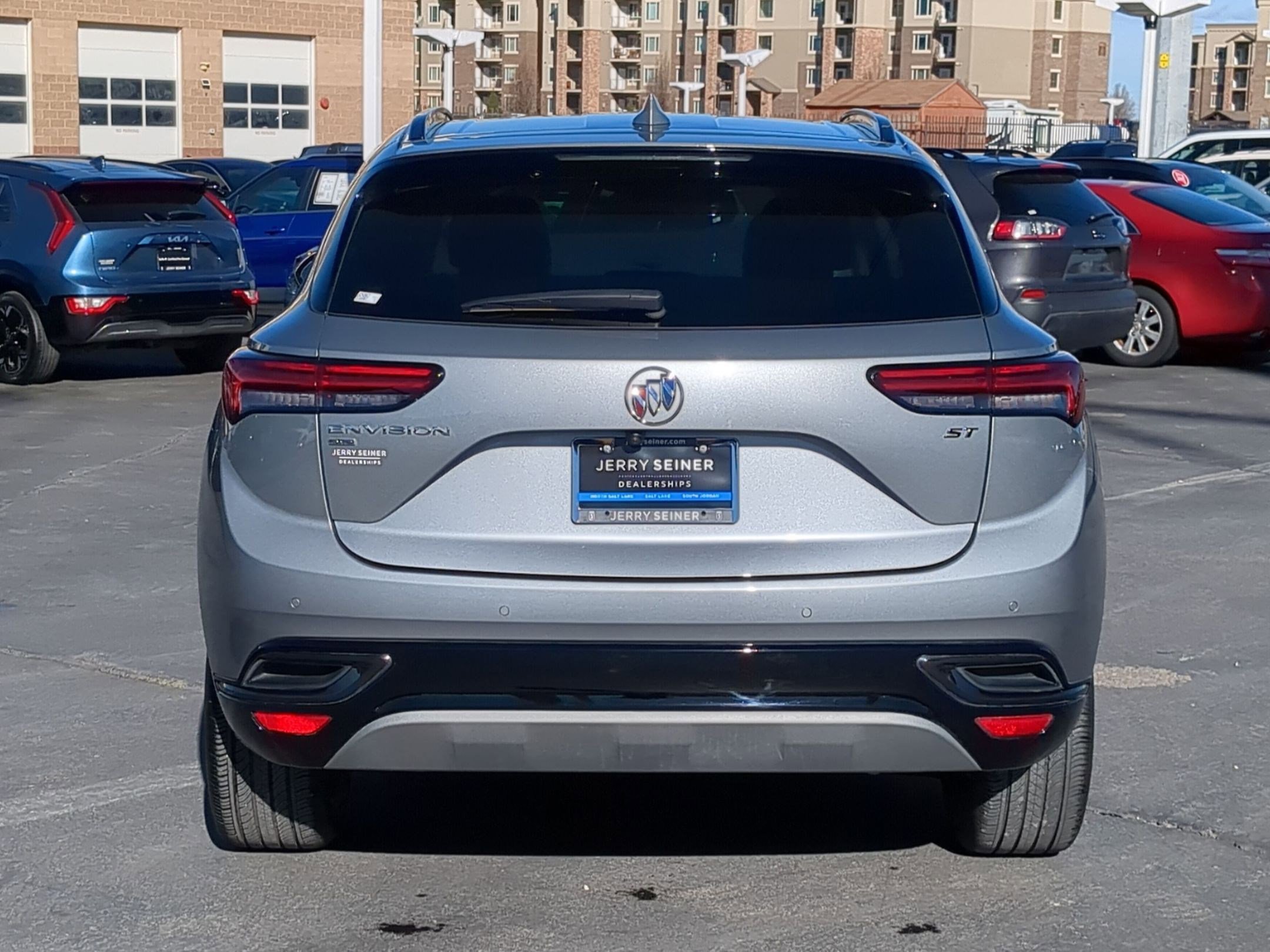 Used 2023 Buick Envision Preferred w/ Sport Touring Package image 5