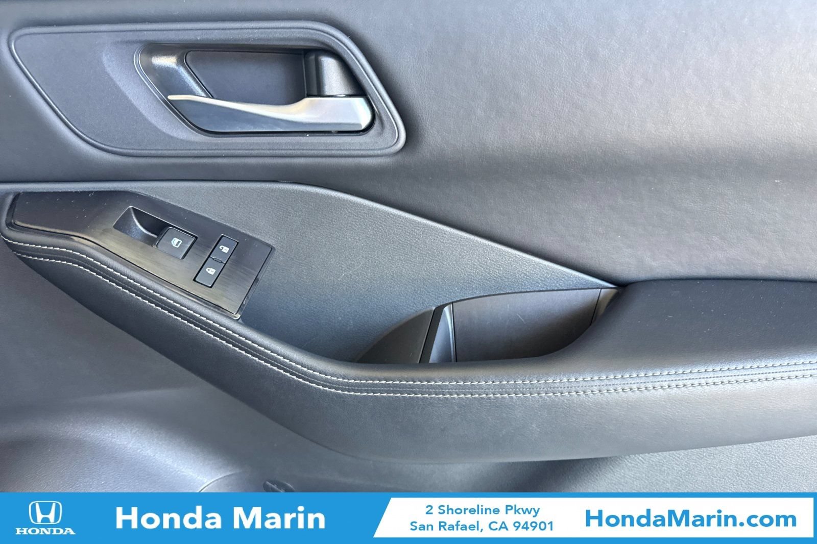 Used 2025 Nissan Rogue SV FWD image 22
