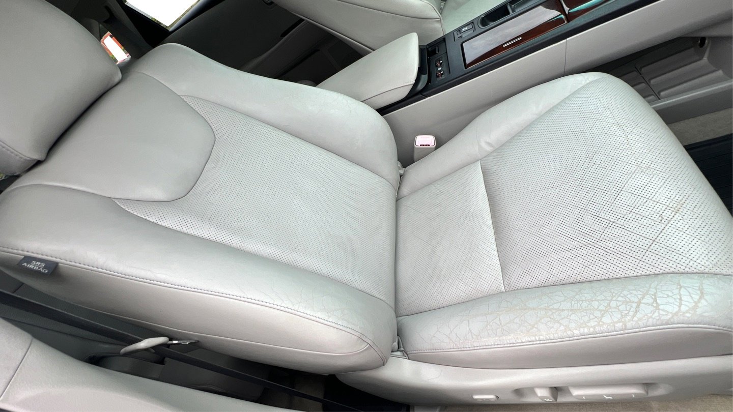 Used 2011 Lexus RX 350 2WD w/ Premium Pkg image 19