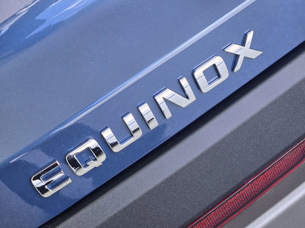 New 2026 Chevrolet Equinox LT w/ Safety and Technology Package FWD image 12