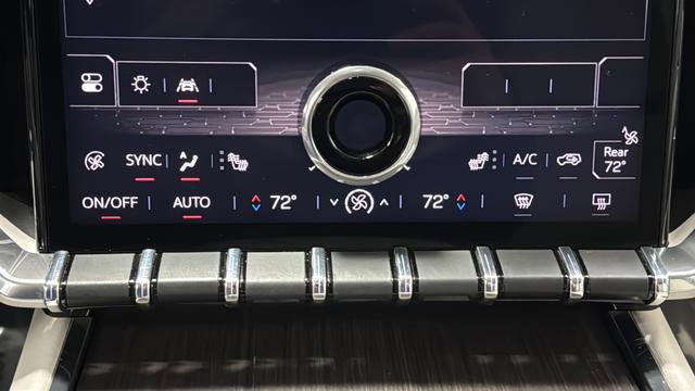 Used 2024 GMC Acadia Denali w/ Super Cruise Package AWD/4WD image 17