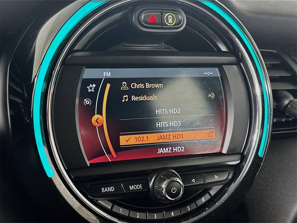 Used 2021 MINI Cooper S image 17