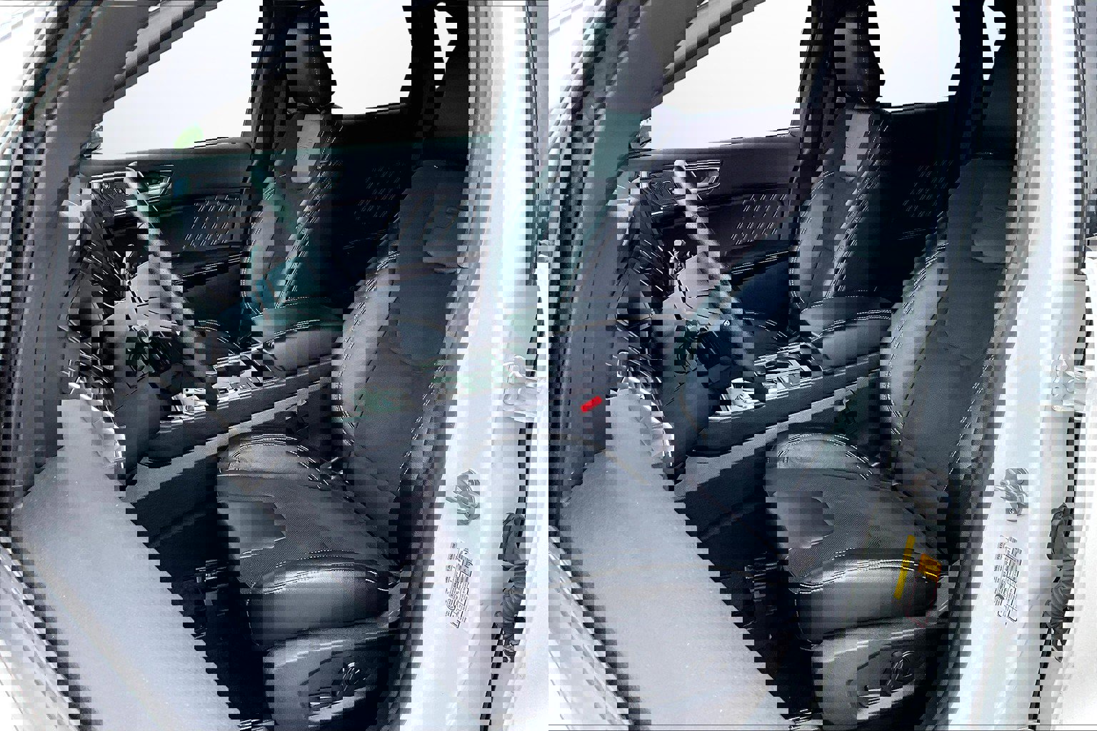 Used 2023 Ford Edge ST AWD/4WD image 16