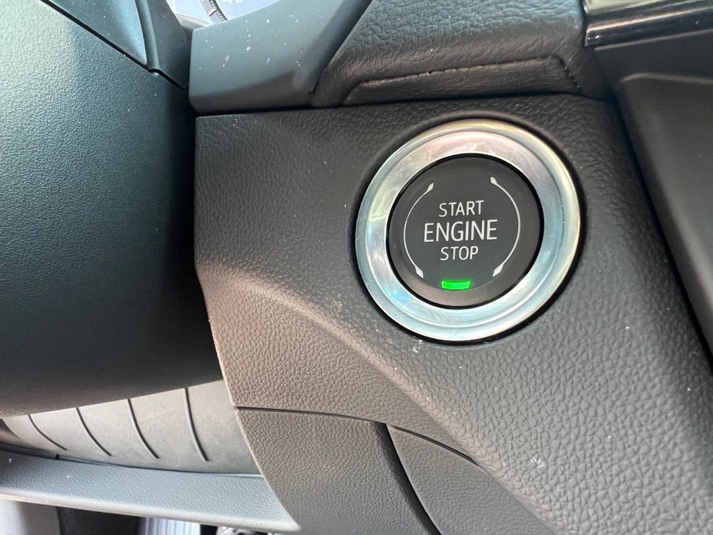 Used 2025 Cadillac CT4 Premium Luxury image 21