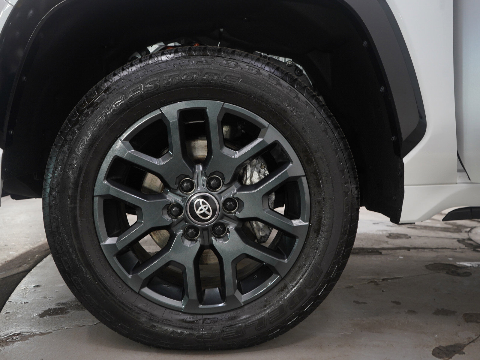 Used 2025 Toyota Tundra Platinum image 34