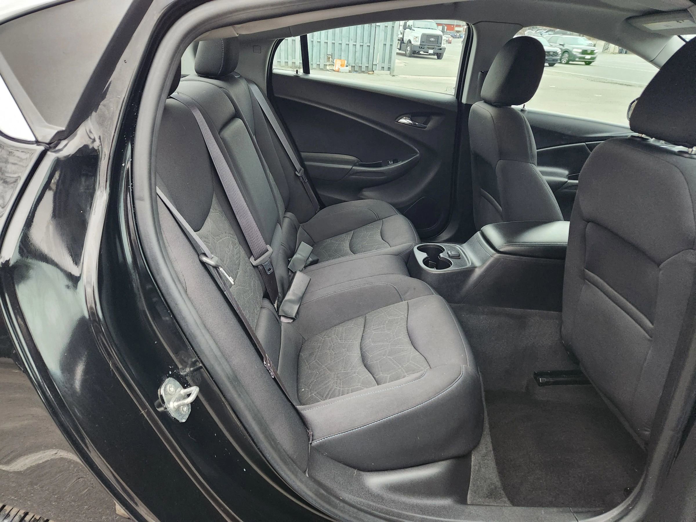 Used 2017 Chevrolet Volt LT w/ Comfort Package image 17