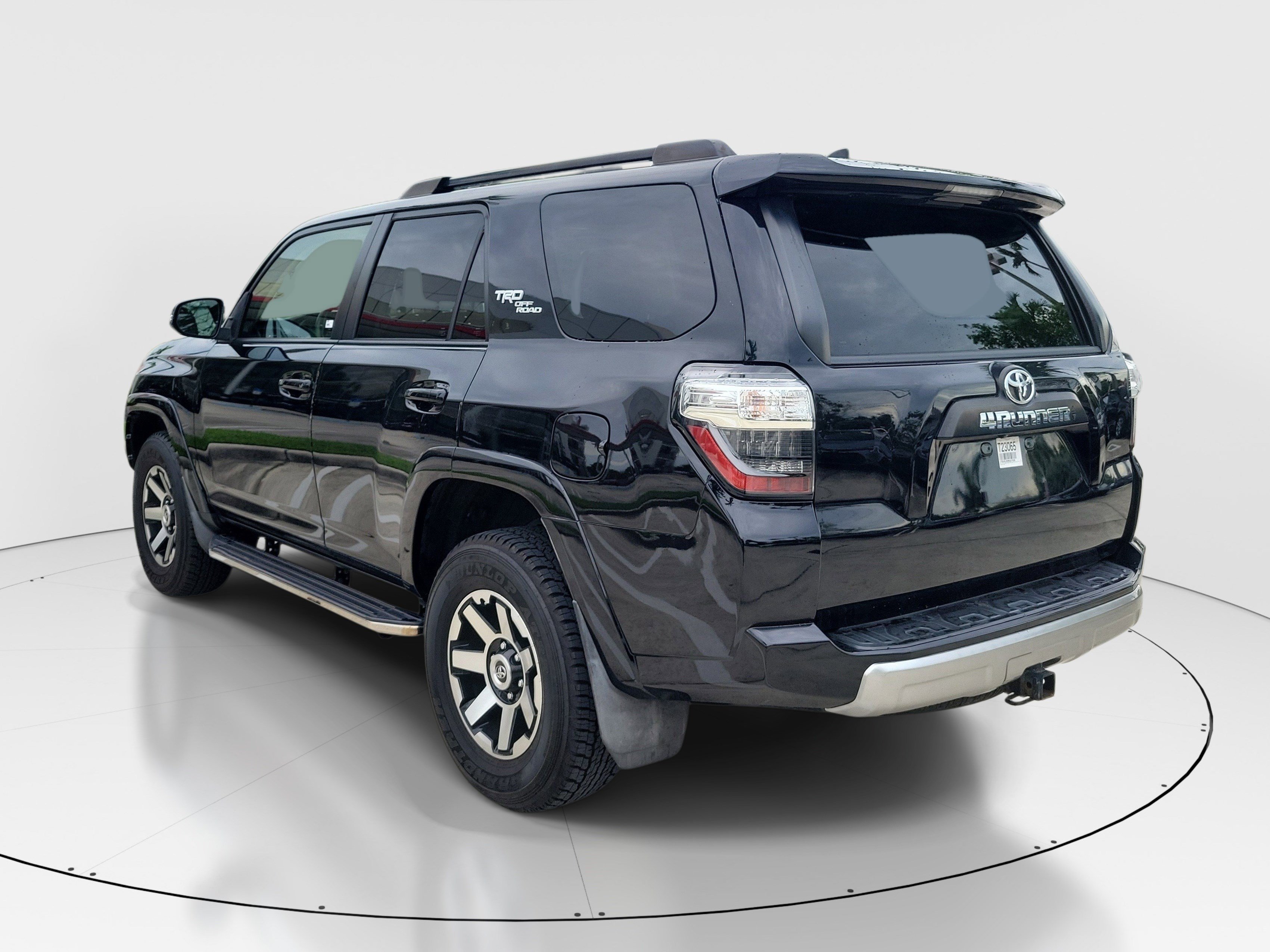 Used 2021 Toyota 4Runner TRD Off-Road Premium w/ Moonroof Package AWD/4WD image 5