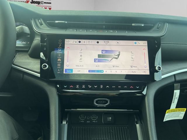 New 2026 Jeep Grand Cherokee Limited AWD/4WD image 19