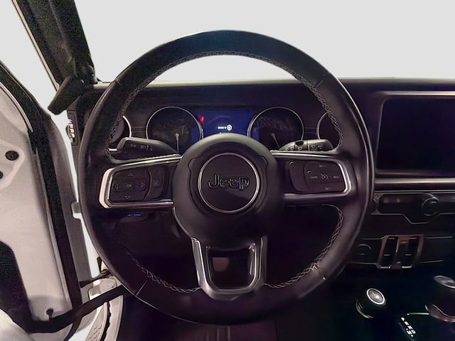 Used 2023 Jeep Wrangler Unlimited Sahara w/ Cold Weather Group image 9