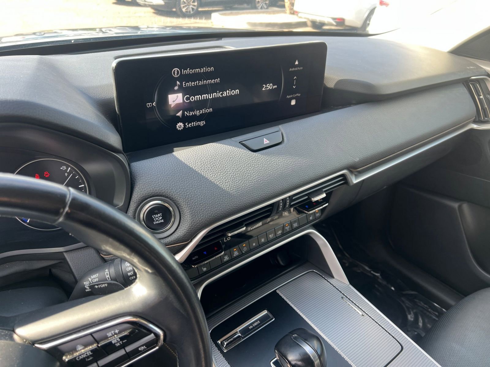 Used 2025 MAZDA CX-70 3.3 Turbo w/ Preferred Package image 17