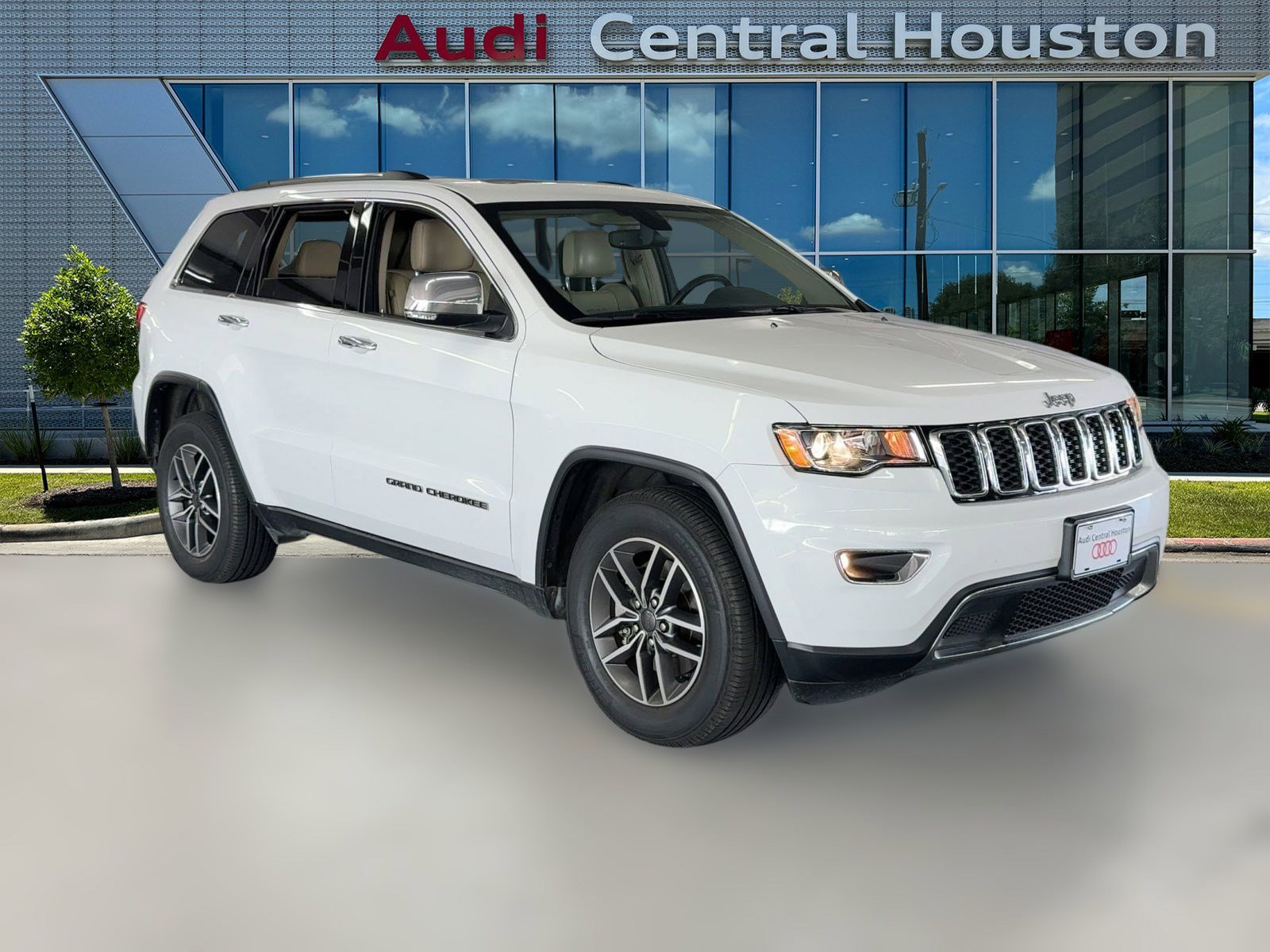 Used 2021 Jeep Grand Cherokee Limited image 7