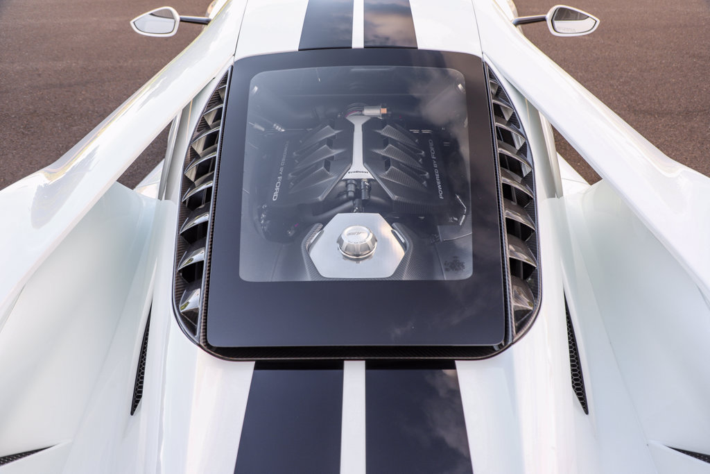 Used 2017 Ford GT RWD image 26