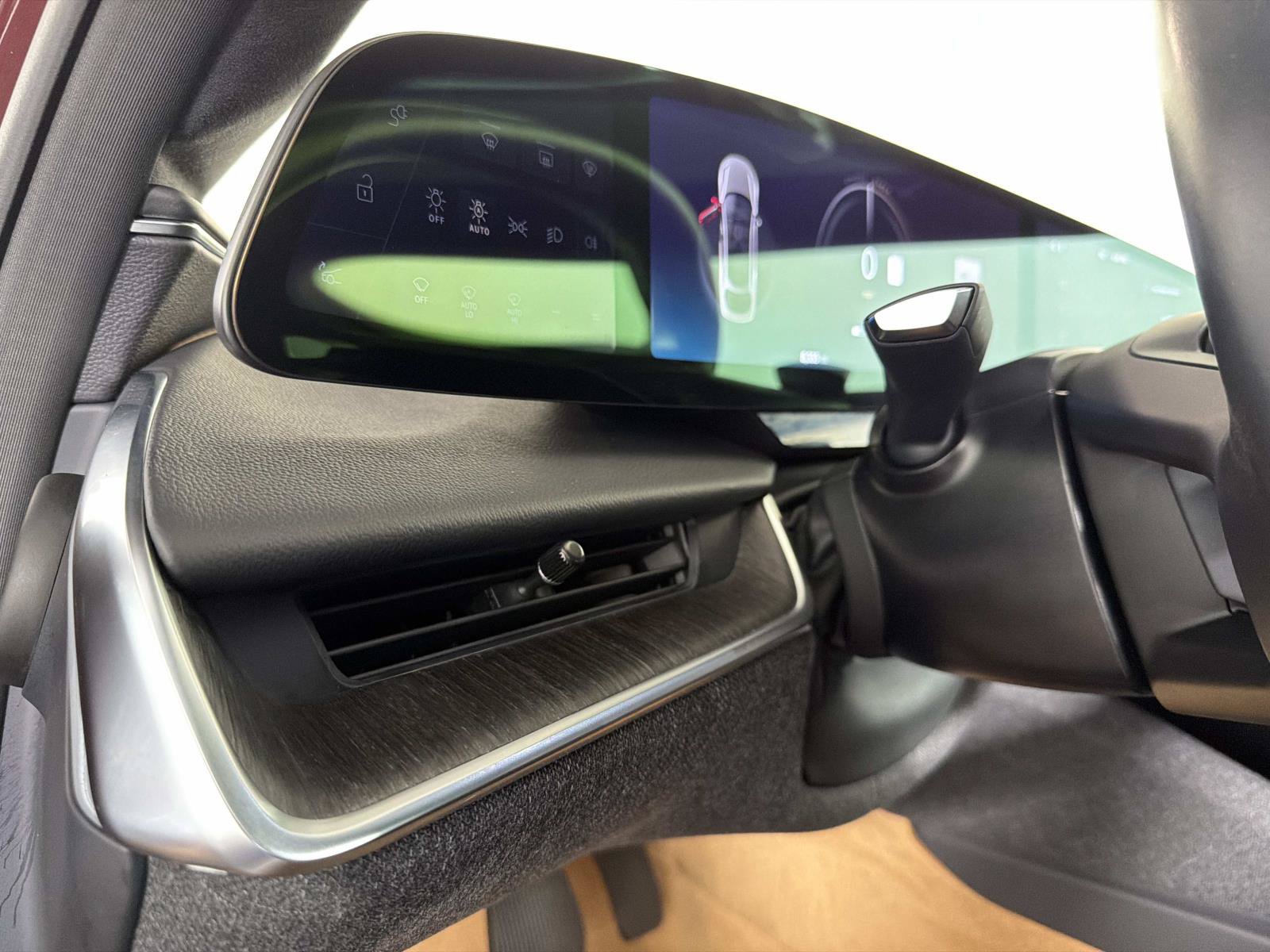 Used 2025 Lucid Air Touring AWD/4WD image 42