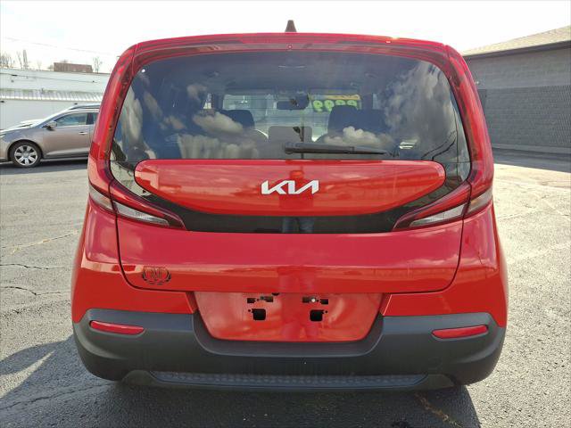 Used 2022 Kia Soul LX w/ Technology Package FWD image 22