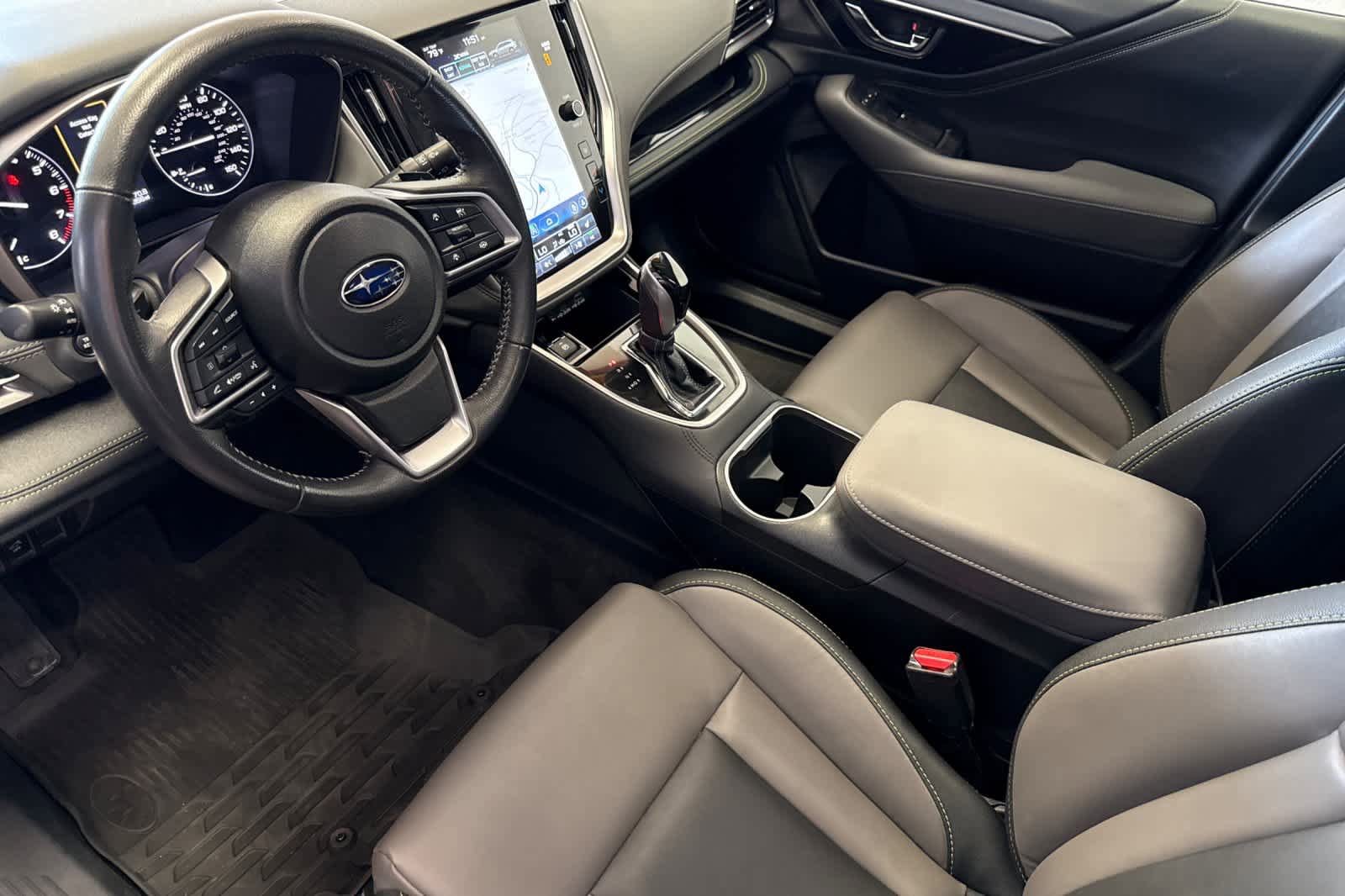 Used 2023 Subaru Outback Onyx Edition image 9