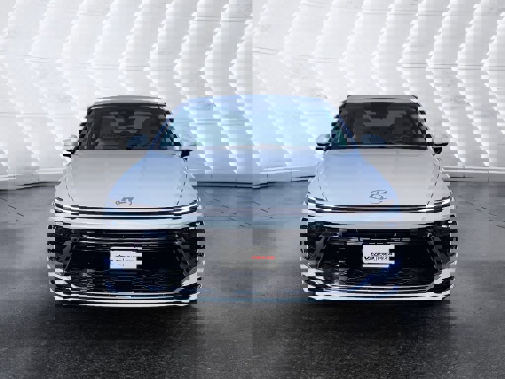 Used 2025 Hyundai Sonata SEL image 2