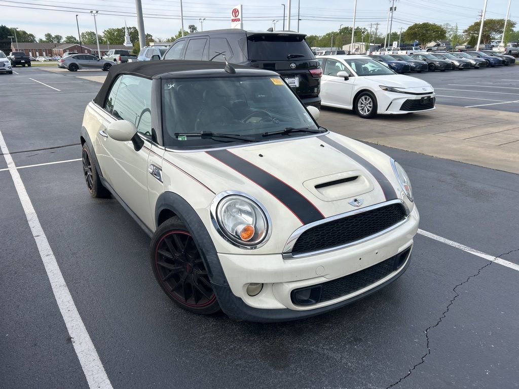 Used 2011 MINI Cooper S image 1