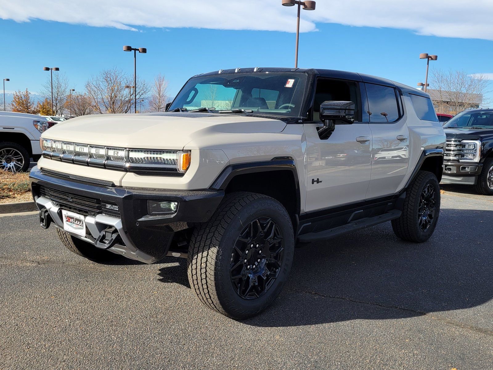 New 2026 GMC Hummer EV SUV w/ LPO, Dark Essentials Package image 4