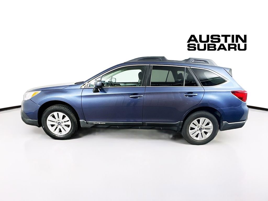 Used 2017 Subaru Outback 2.5i Premium AWD/4WD image 4