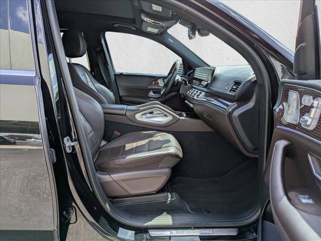 Used 2022 Mercedes-Benz GLS 450 4MATIC image 24