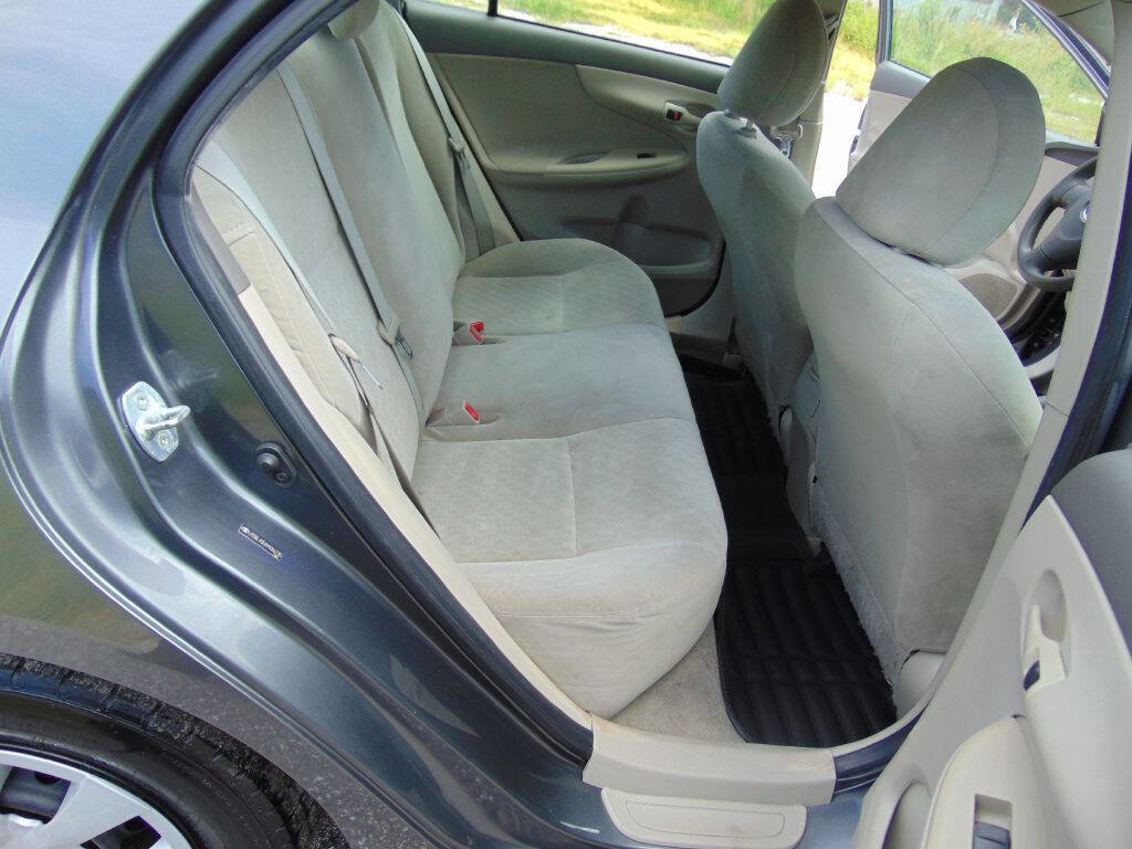 Used 2009 Toyota Corolla image 18