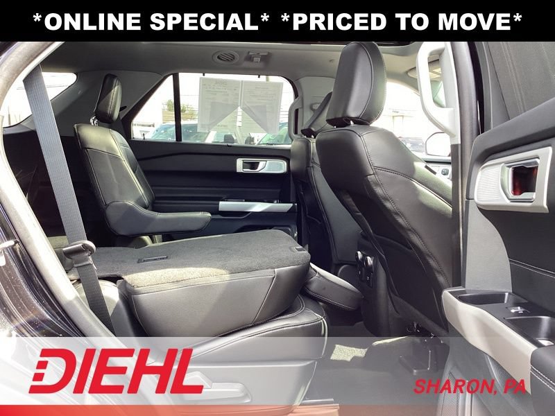 Used 2023 Ford Explorer Limited w/ Hybrid Equipment Group 310A AWD/4WD image 18