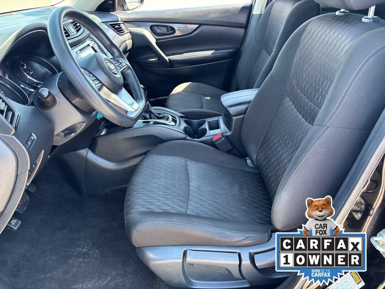 Used 2020 Nissan Rogue S FWD image 19