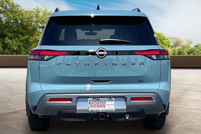 New 2026 Nissan Pathfinder SL w/ SL Premium Package FWD image 4