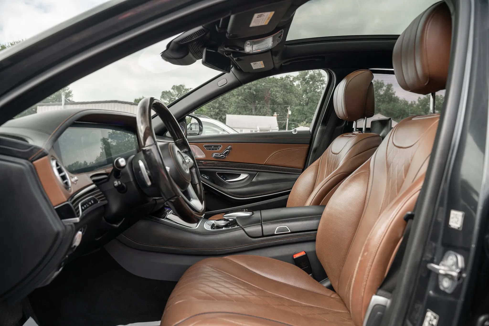 Used 2019 Mercedes-Benz Maybach S 560 4MATIC image 7