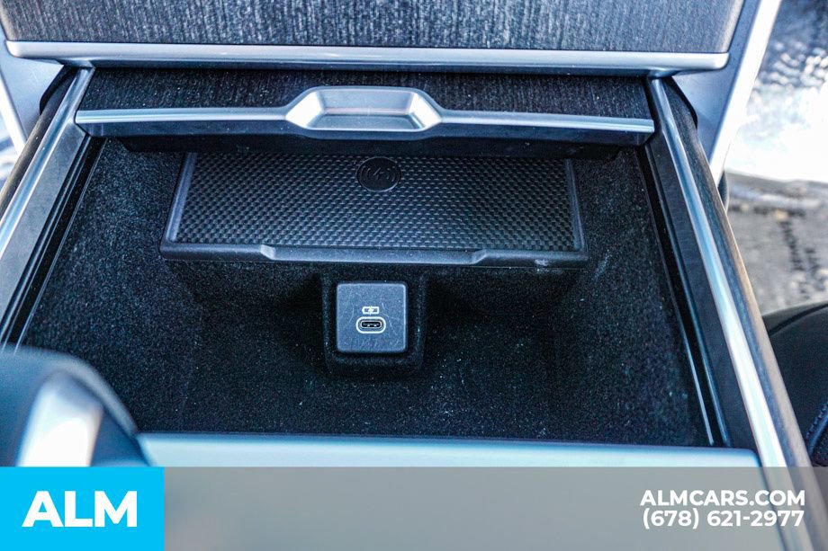 Used 2024 Land Rover Range Rover SE image 39