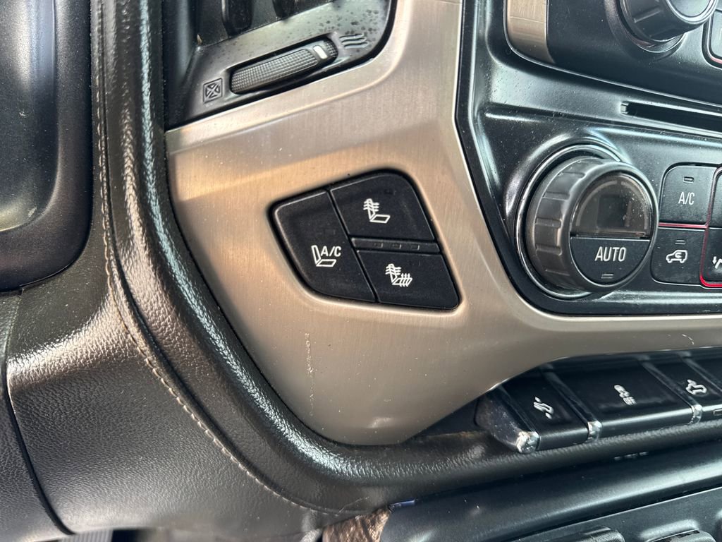 Used 2015 GMC Sierra 1500 Denali AWD/4WD image 22