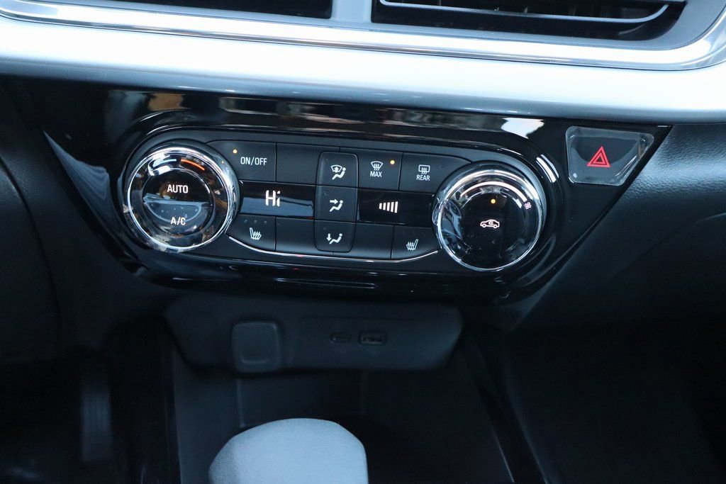 New 2026 Chevrolet Trax LT w/ LT Convenience Package image 11