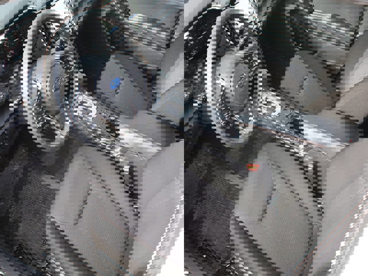 Used 2019 Subaru Impreza 2.0i Premium image 4