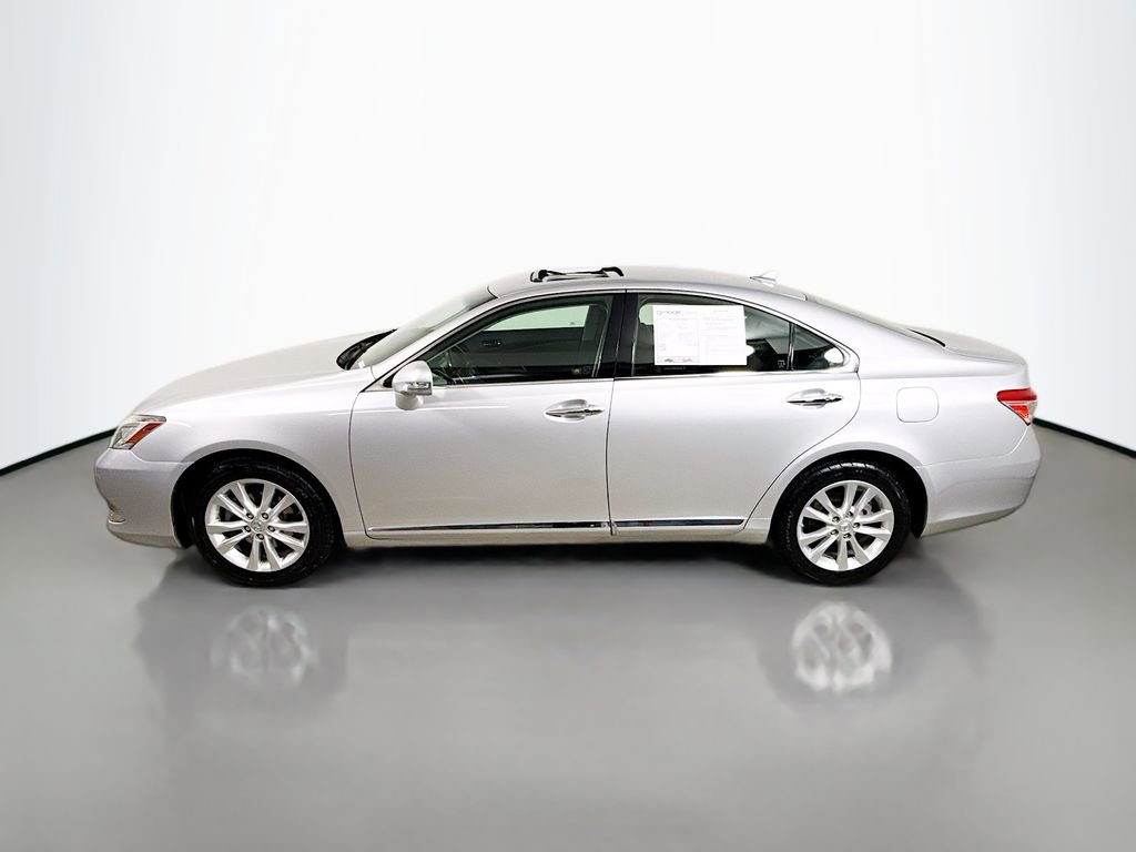 Used 2010 Lexus ES 350 image 4