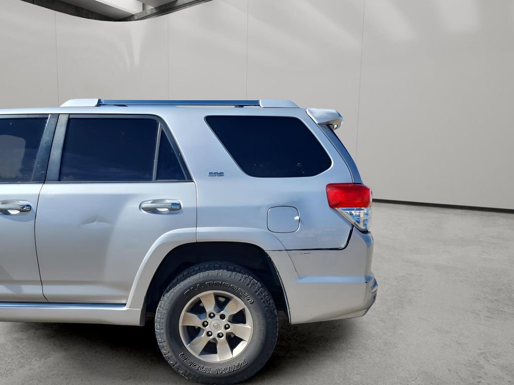 Used 2011 Toyota 4Runner SR5 w/ Premium Pkg w/Leather AWD/4WD image 10