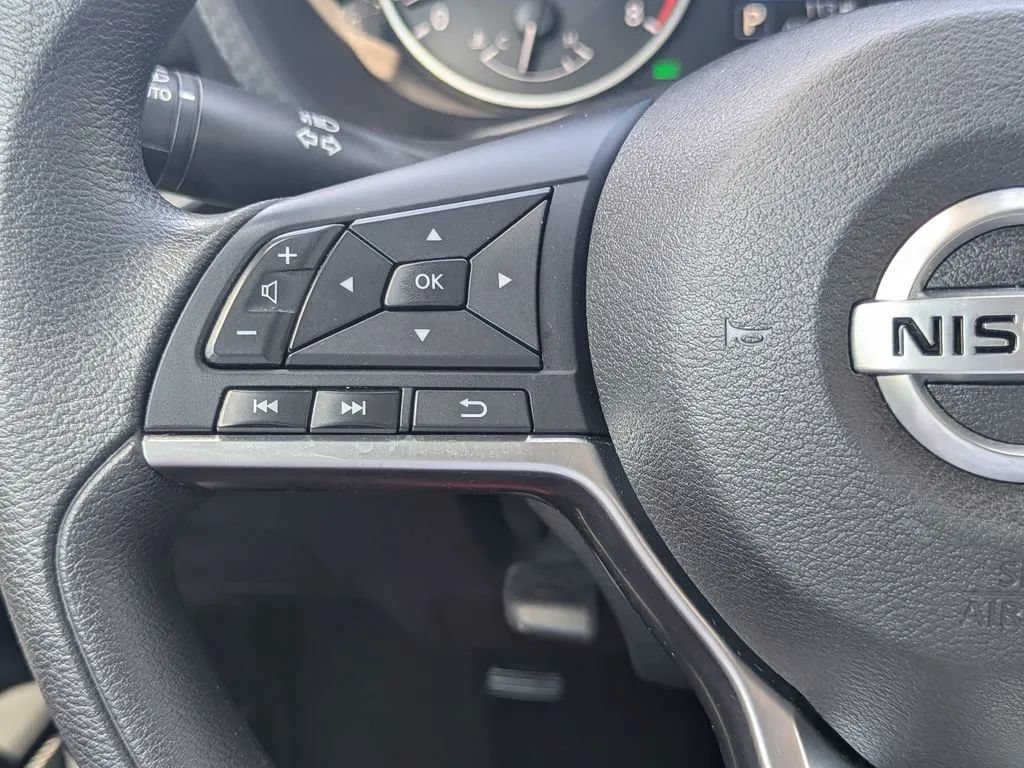 Certified 2023 Nissan Sentra S FWD image 21