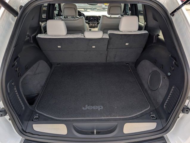 Used 2021 Jeep Grand Cherokee Summit RWD image 14