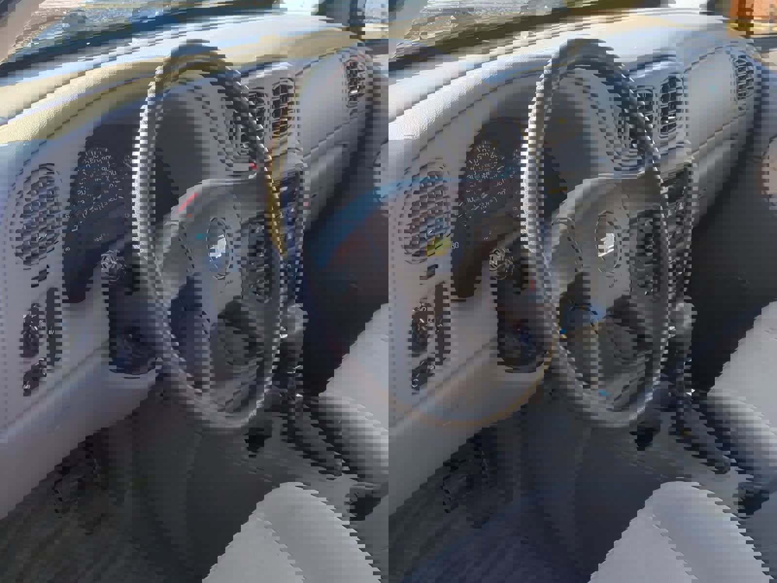 Used 2008 Chevrolet TrailBlazer LT w/ Sun And Sound Package image 10