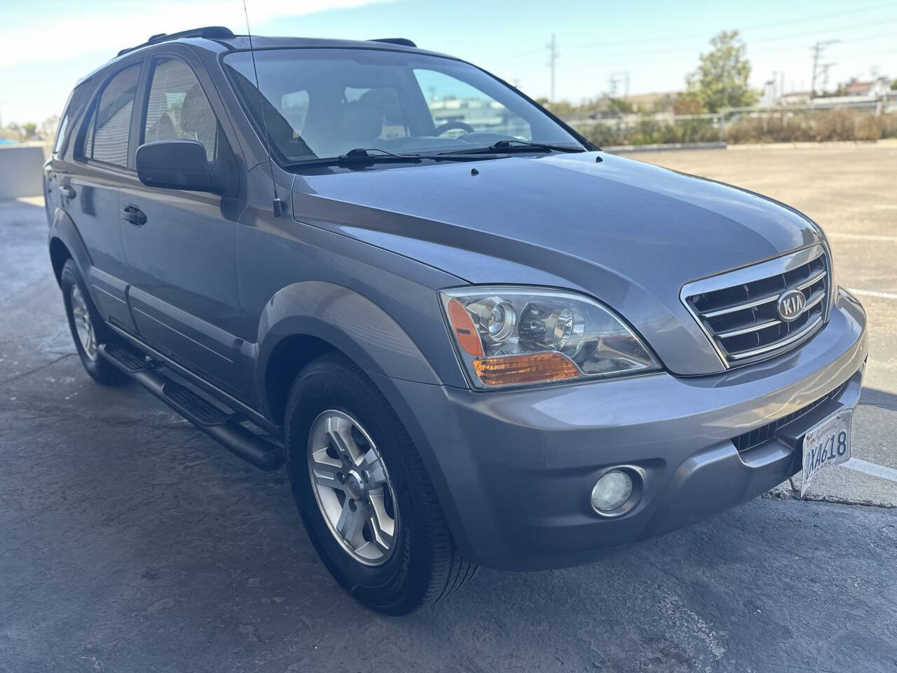 Used 2007 Kia Sorento EX w/ Luxury Pkg RWD image 3