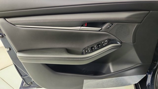 New 2026 MAZDA MAZDA3 s Sport FWD image 9