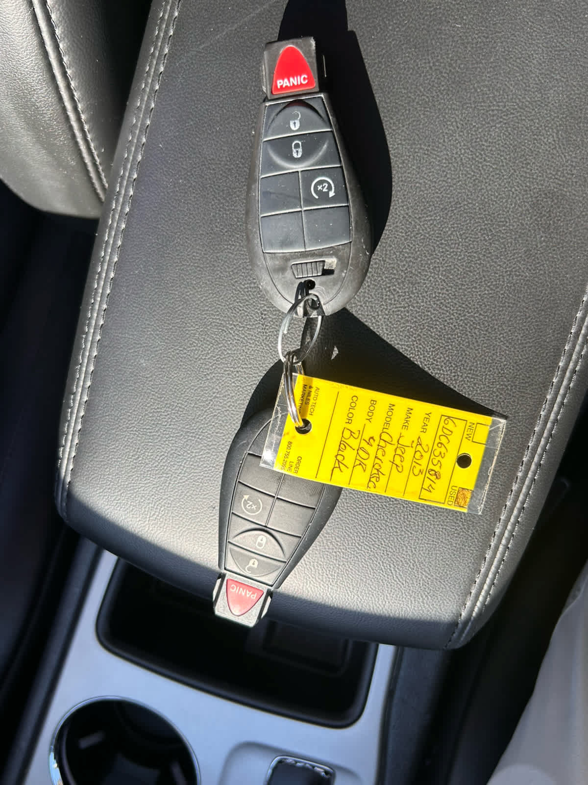 Used 2013 Jeep Grand Cherokee Laredo AWD/4WD image 22
