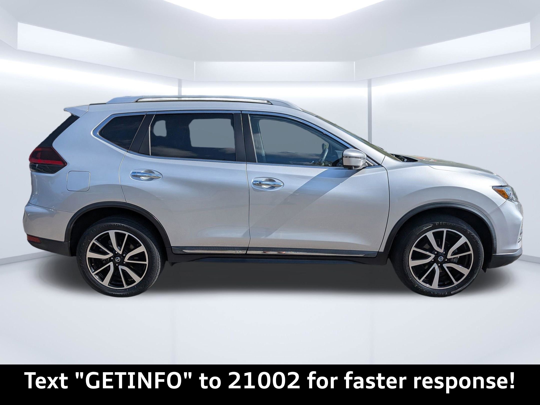 Used 2020 Nissan Rogue SL image 2