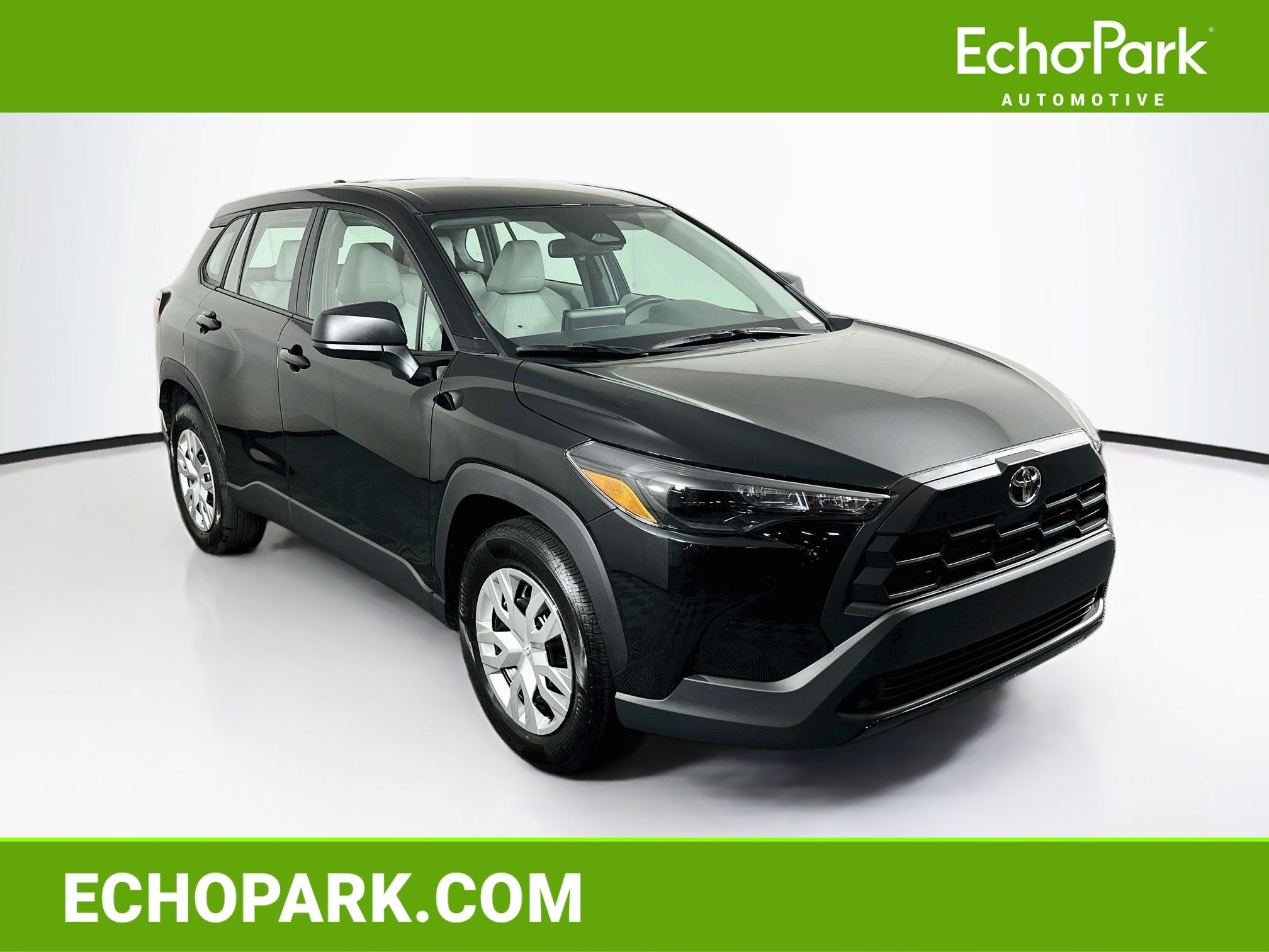 Used 2026 Toyota Corolla Cross L FWD image 1
