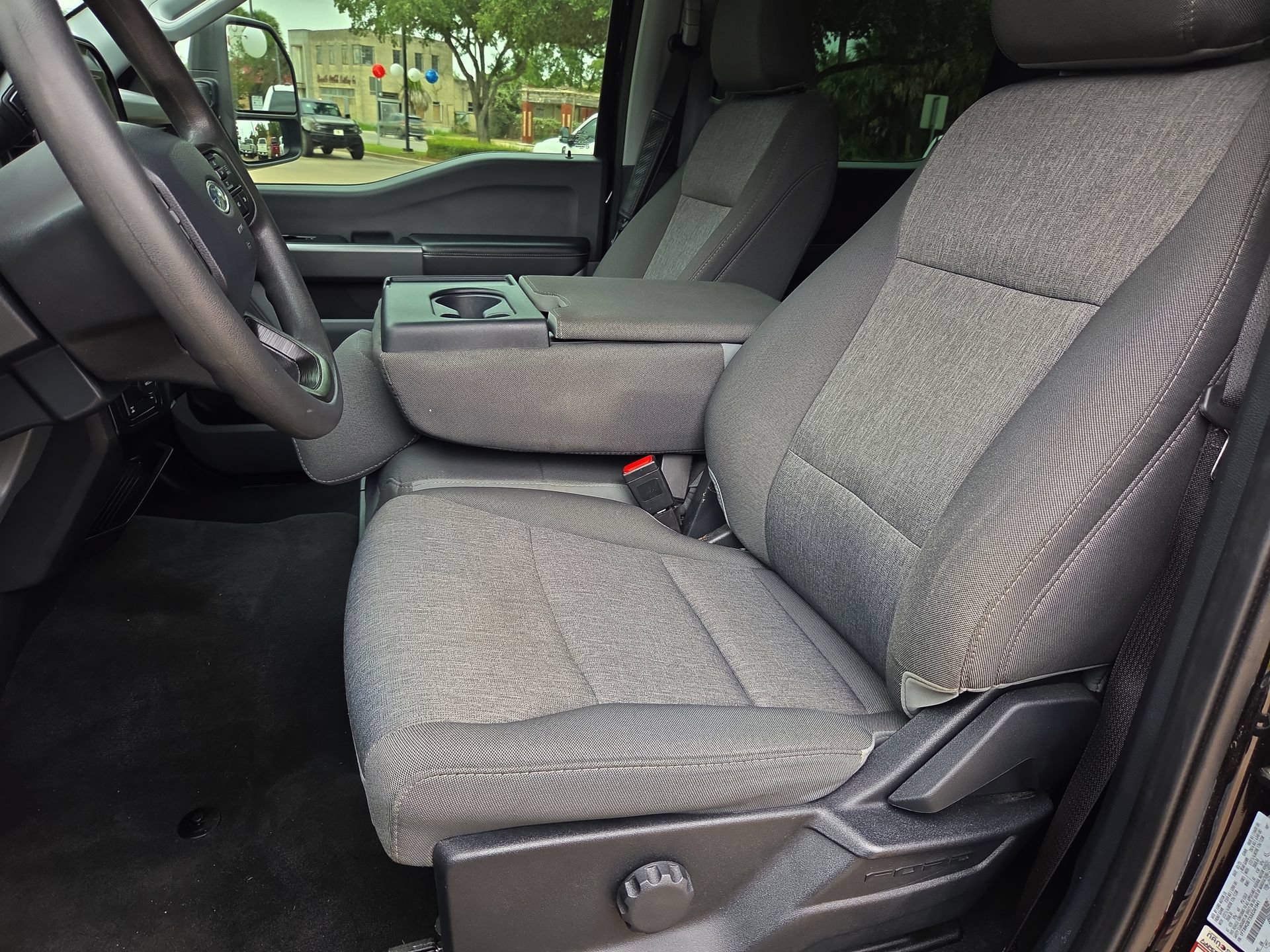 Used 2025 Ford F250 XL w/ STX Appearance Package AWD/4WD image 13