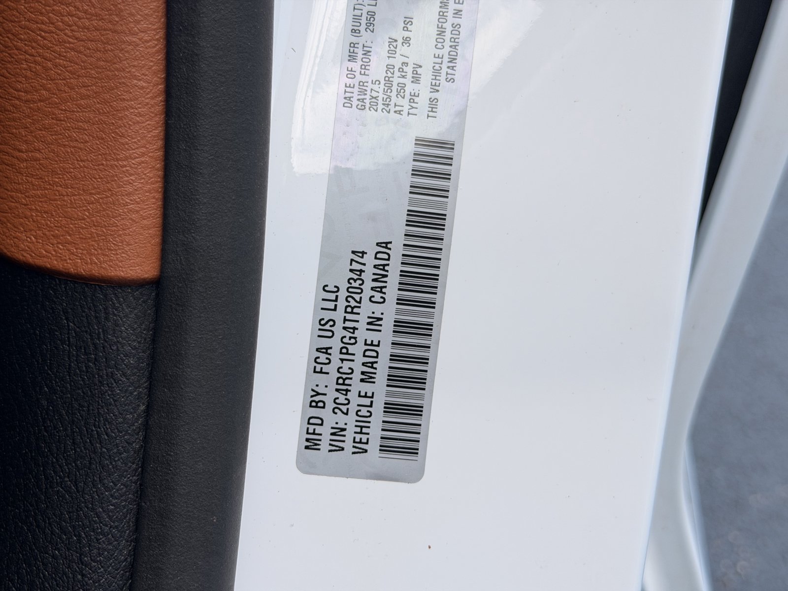 Used 2026 Chrysler Pacifica Pinnacle FWD image 51