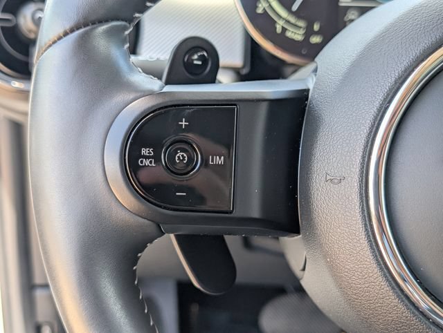 Used 2023 MINI Cooper S w/ Signature Upholstery Package FWD image 25