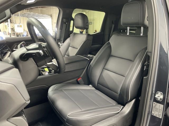 New 2026 Chevrolet Silverado EV LT AWD/4WD image 11