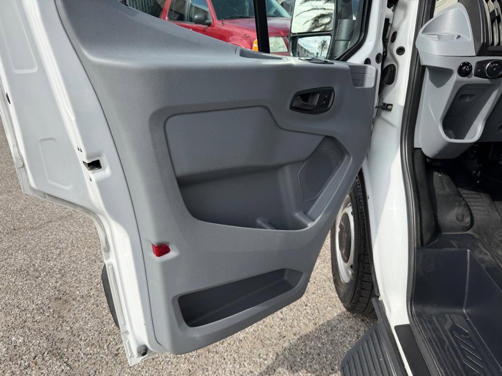 Used 2018 Ford Transit 350 XL RWD image 15