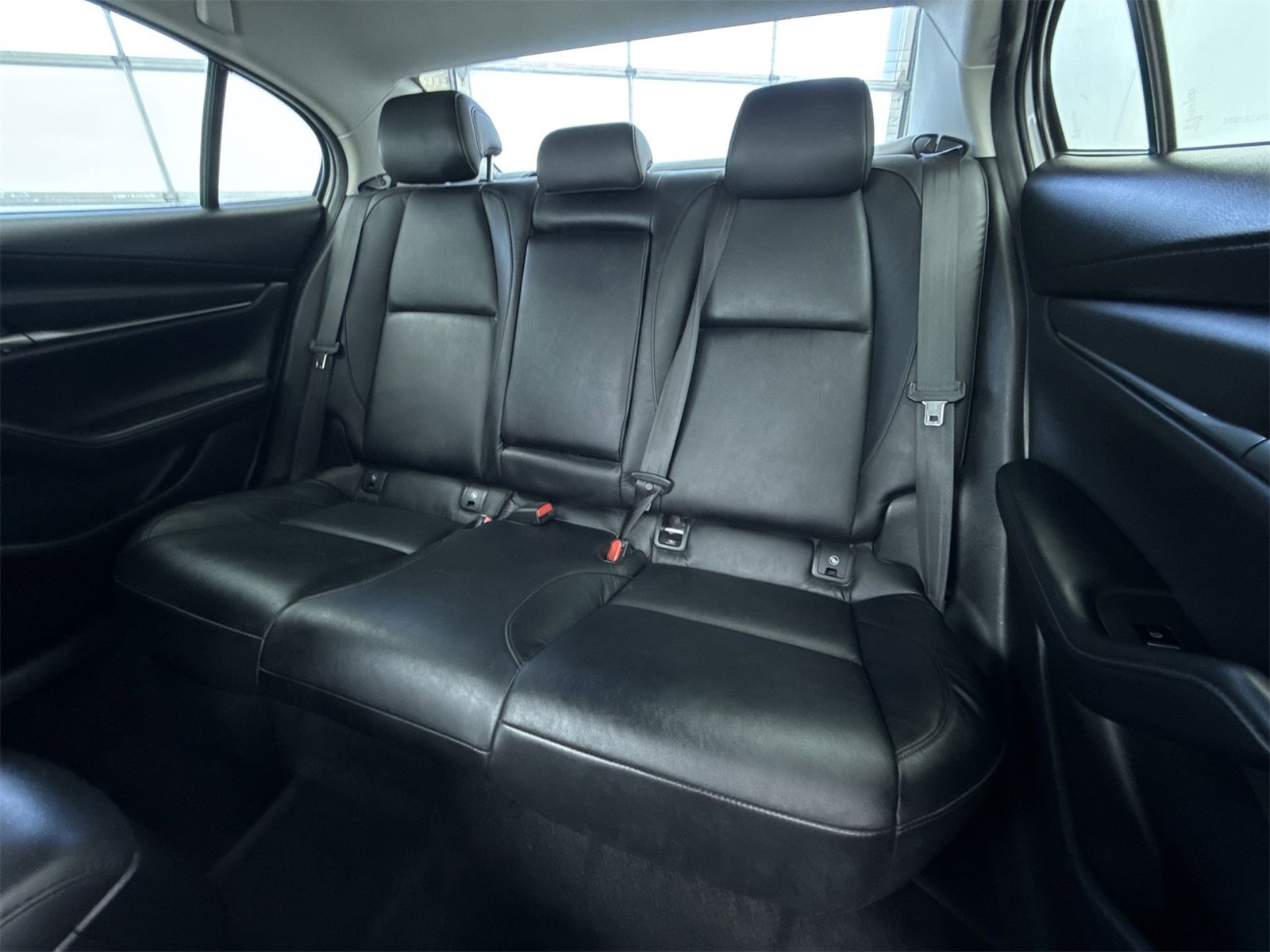 Used 2020 MAZDA MAZDA3 Sedan w/ Select Package image 37